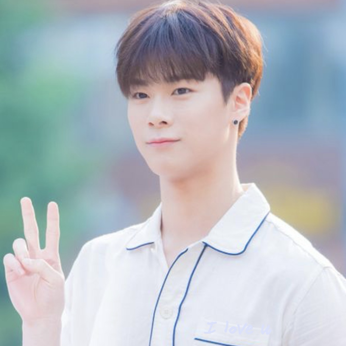Latest photo of Moonbin (ASTRO)
