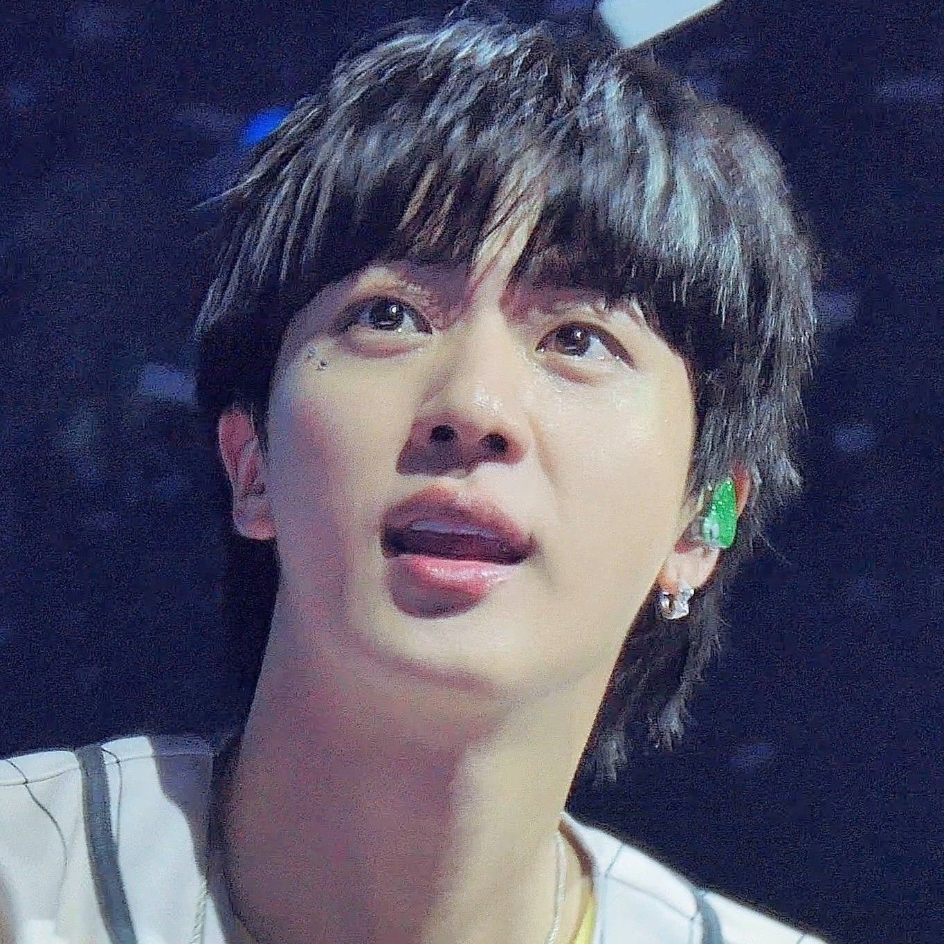 Momen yang diabadikan oleh penggemar Jin (BTS)