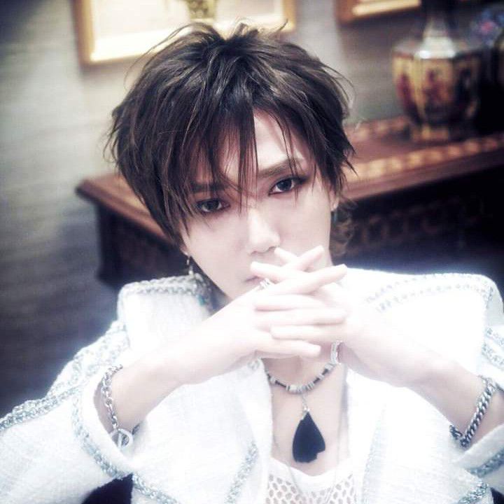 Behind-the-scenes cut of Yesung (Super Junior)