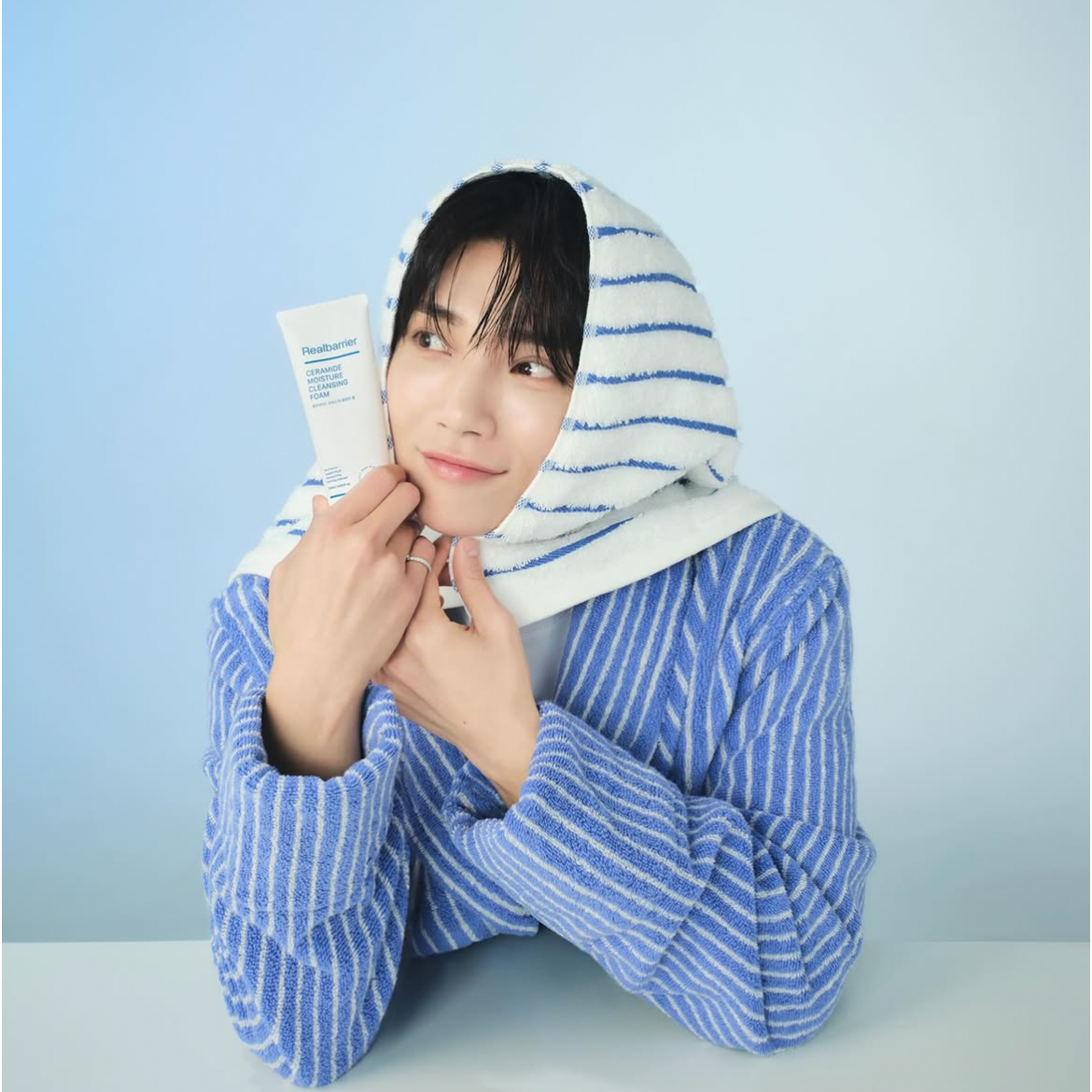 Recent activity shot of Joshua (SEVENTEEN)