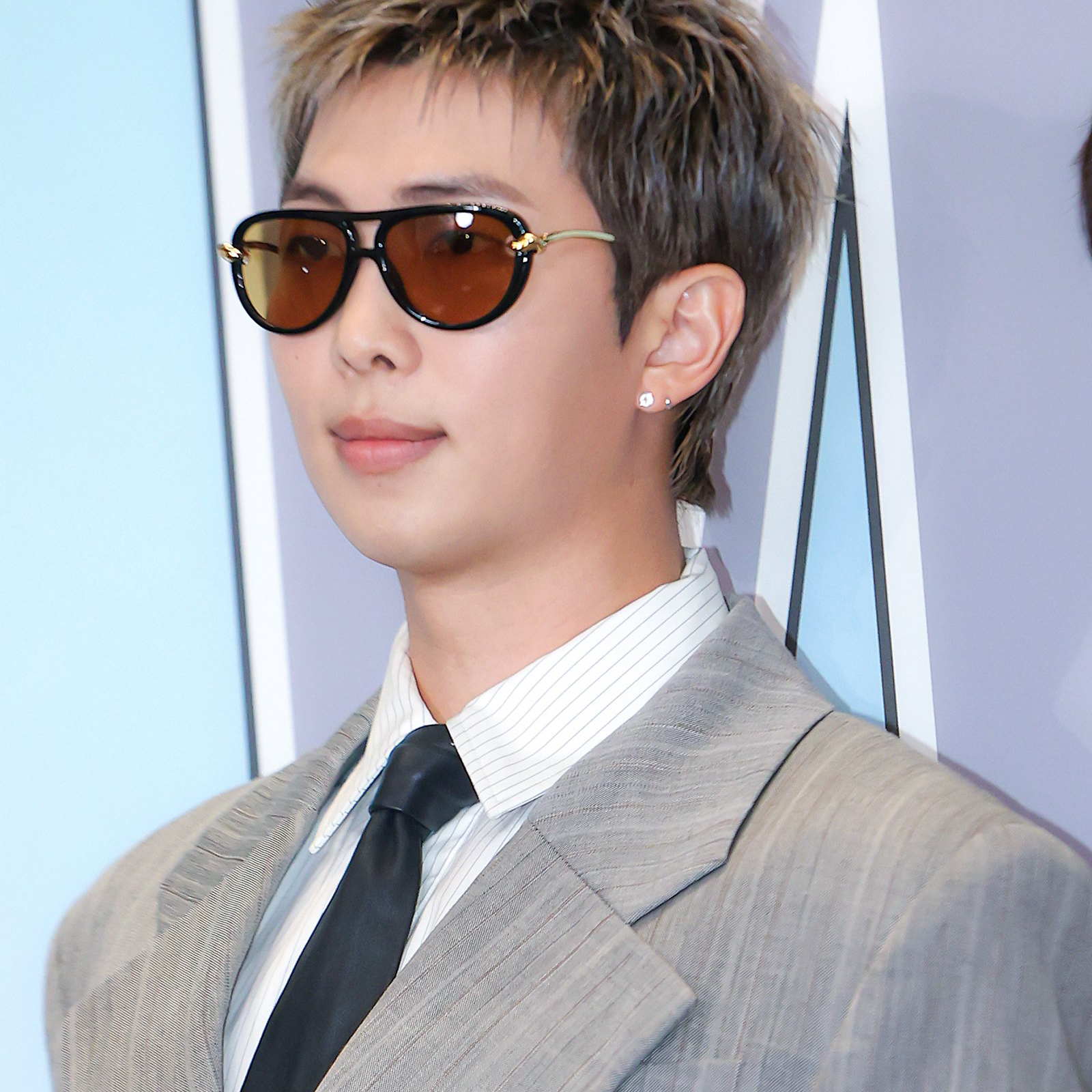 Behind-the-scenes cut of RM (BTS)