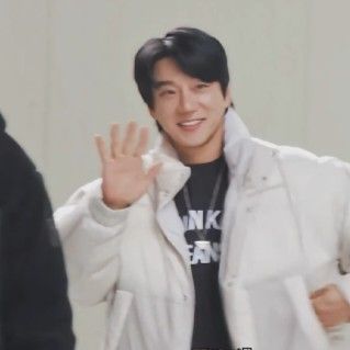 黃致列的最新活動照片