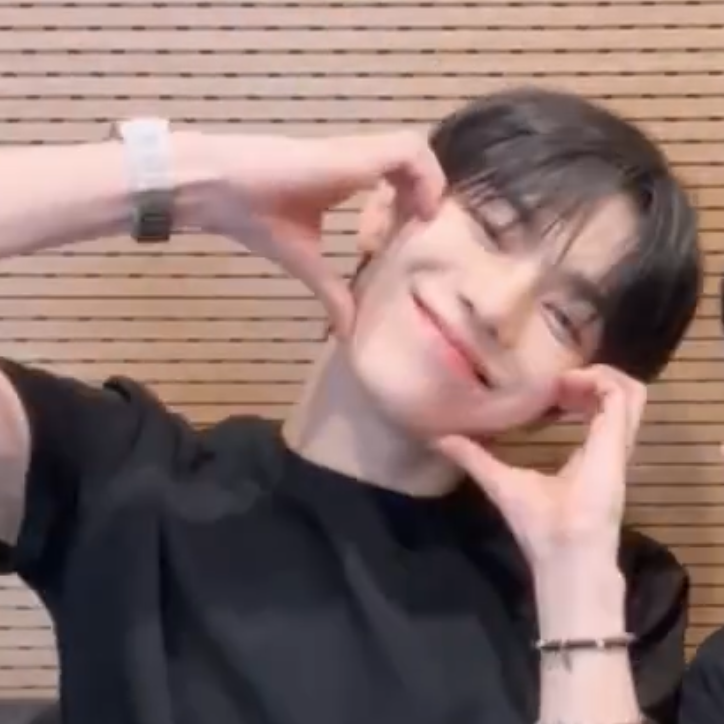 Recent activity shot of Park Donggyu