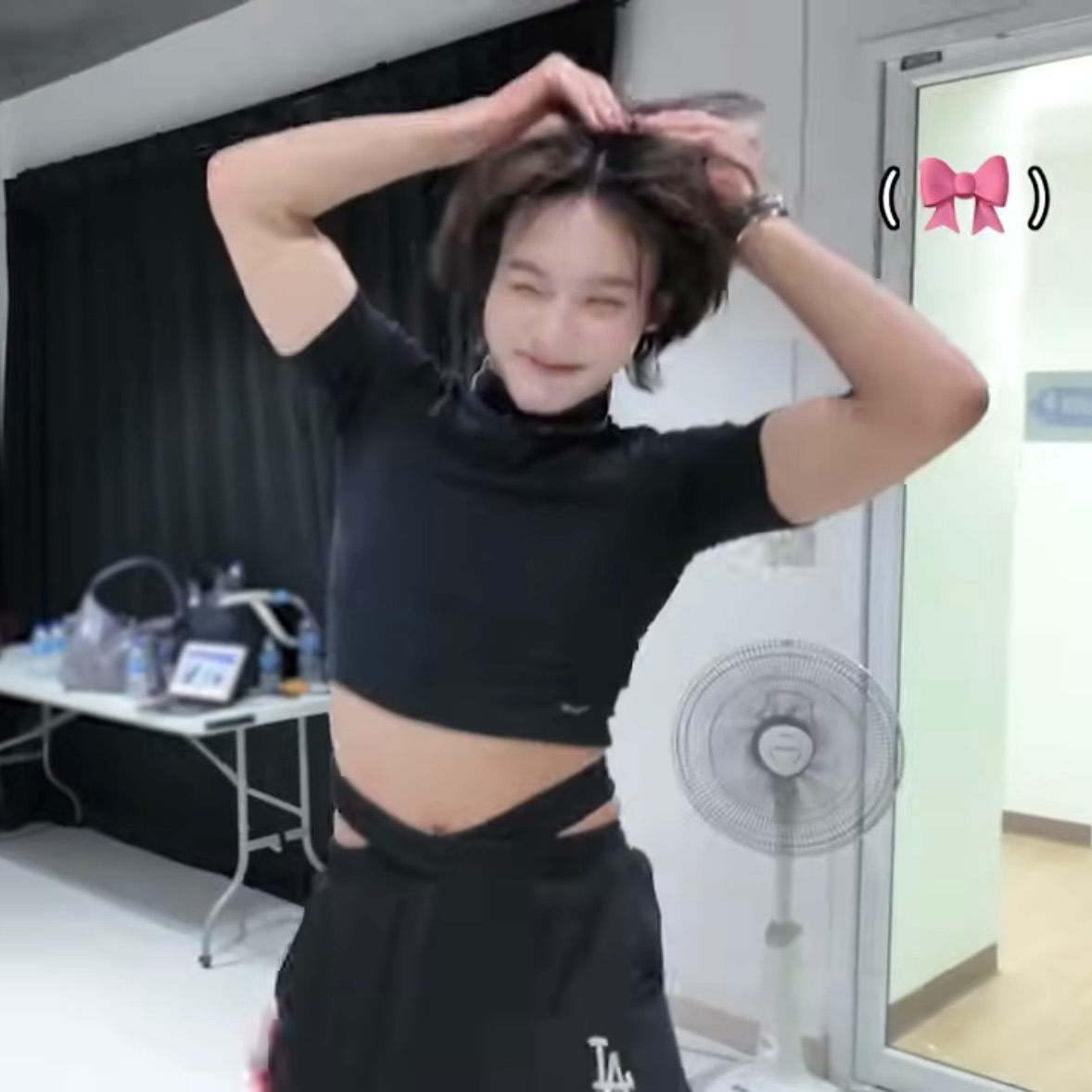 A moment captured by LYKN's fan