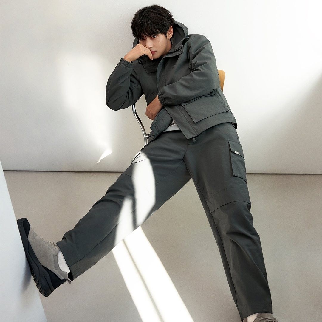 V (BTS)の最新写真