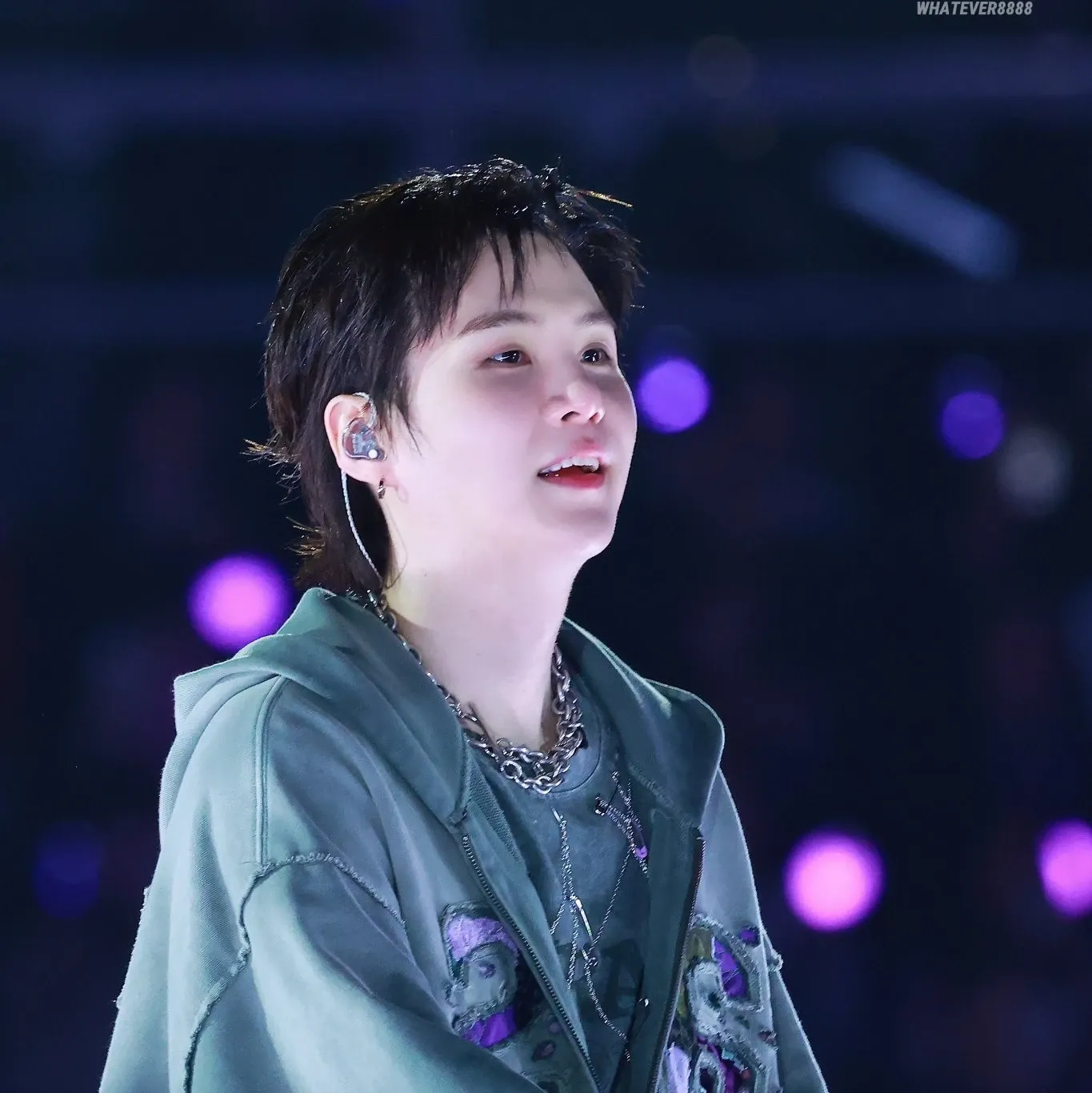 Potret di balik layar SUGA (BTS)