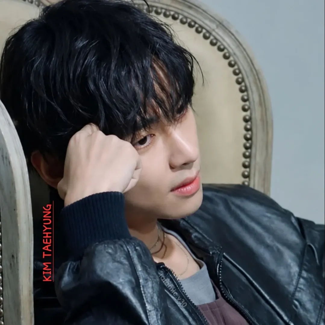 V (BTS)の最新写真