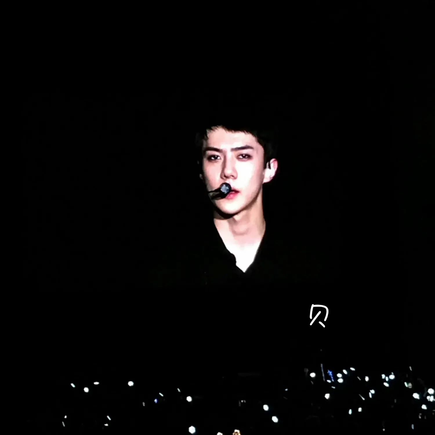 세훈 (EXO)의 비하인드 컷