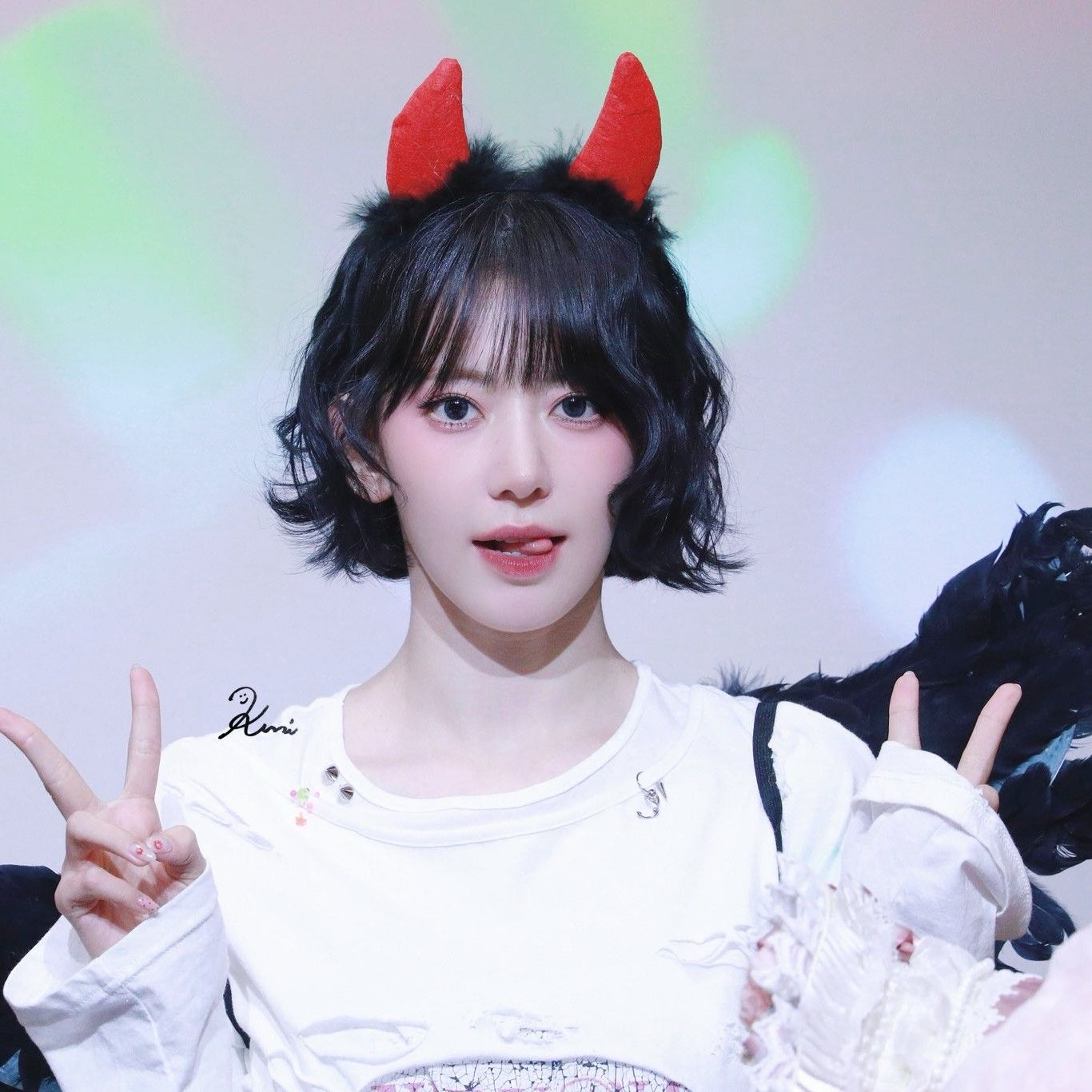 Latest photo of Sakura (LE SSERAFIM)