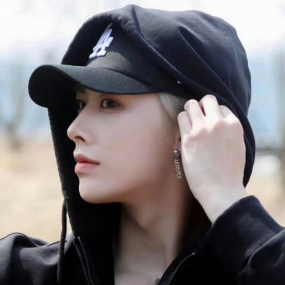 A moment captured by Ricky's fan