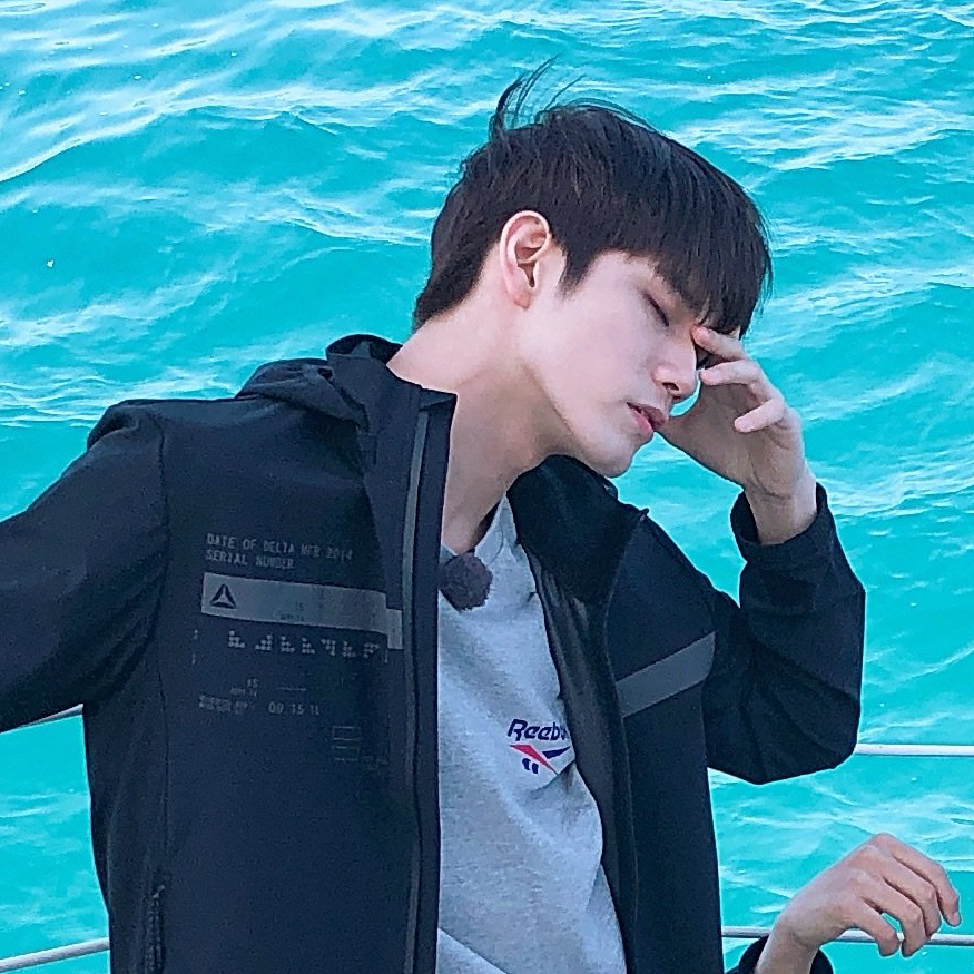 옹성우의 비하인드 컷