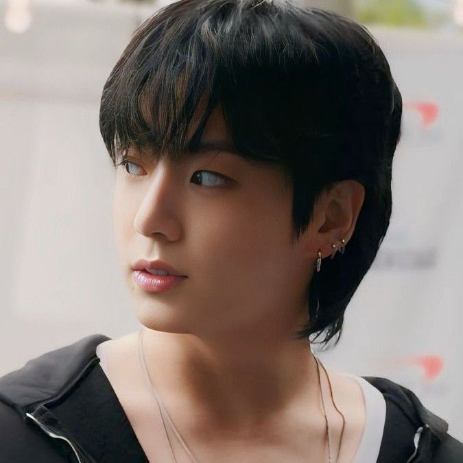 柾國 (防彈少年團)的最新照片