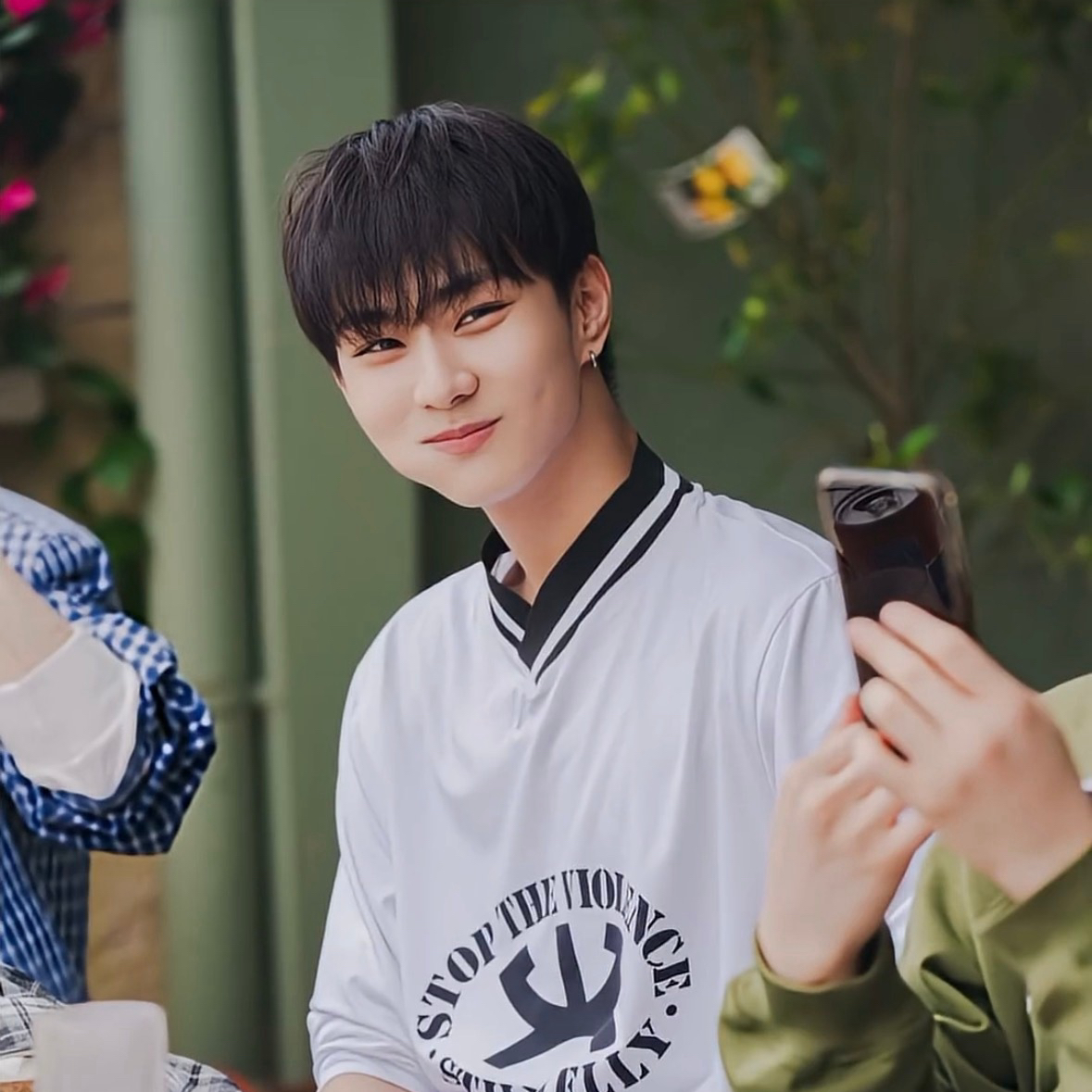 Behind-the-scenes cut of Jungwon (ENHYPEN)