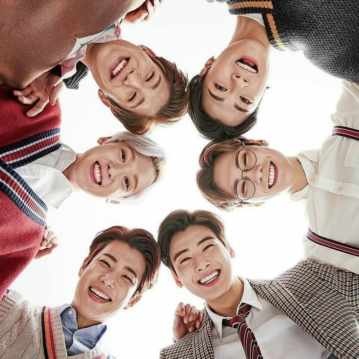 아스트로의 최신 사진