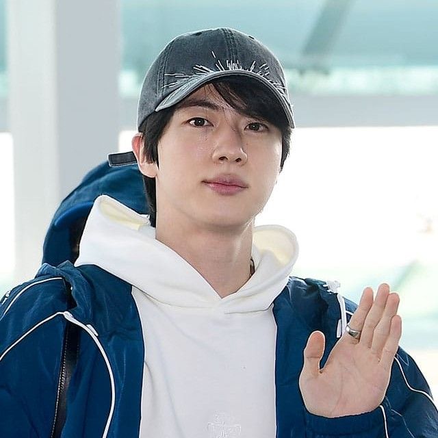 Potret di balik layar Jin (BTS)