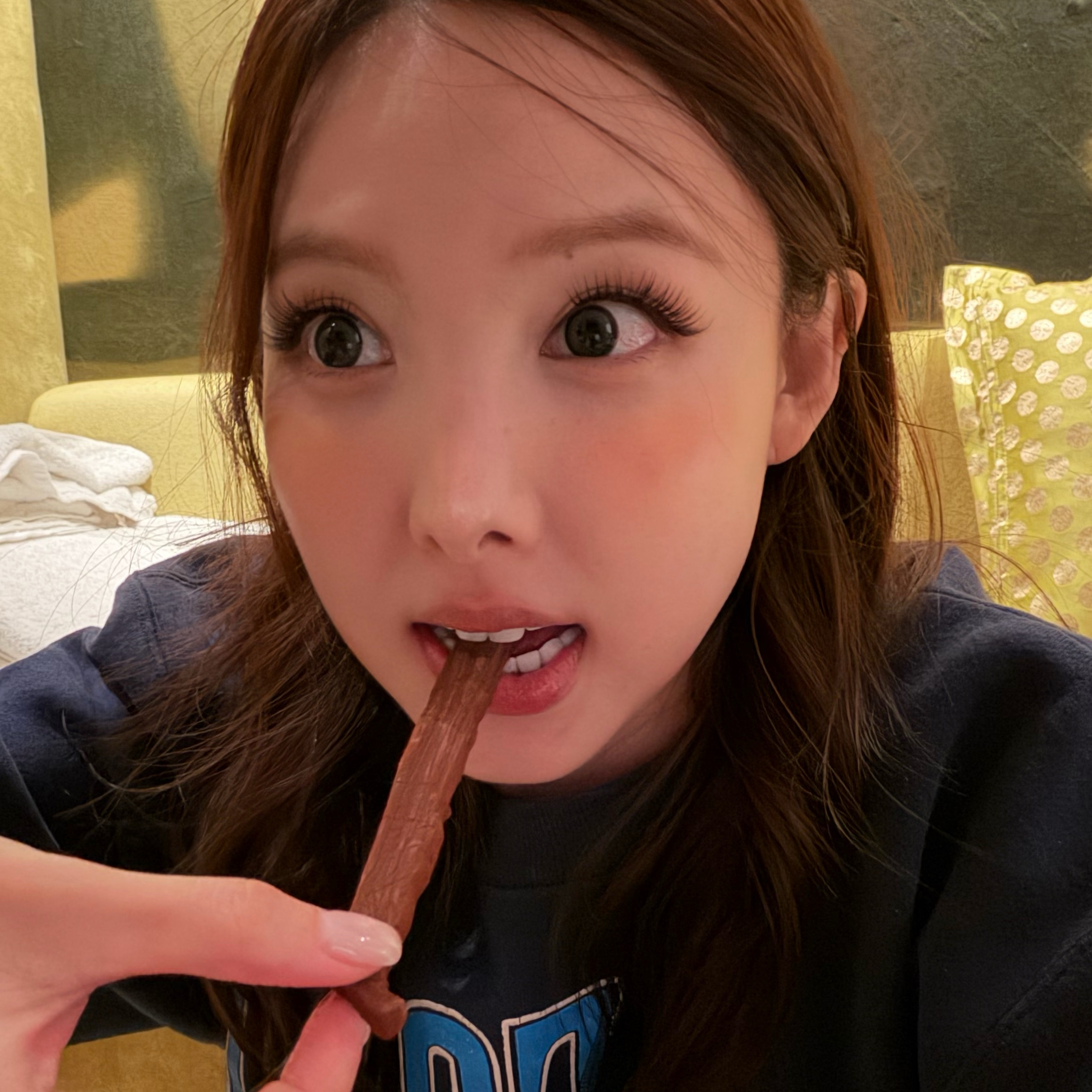 Latest photo of Nayeon (TWICE)