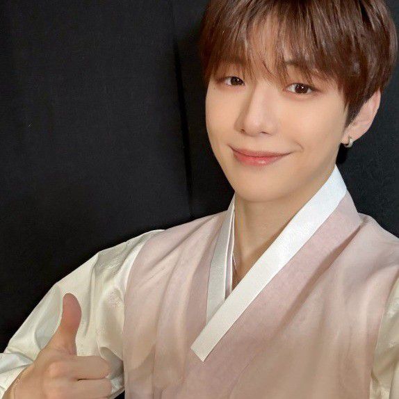 강다니엘의 최신 사진