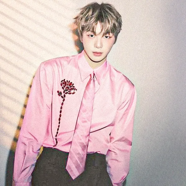 강다니엘 최근 활동샷