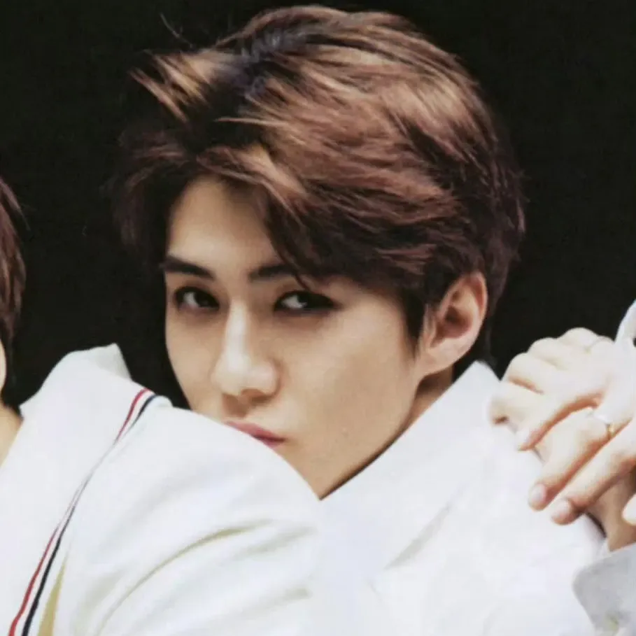A moment captured by Sehun (EXO)'s fan