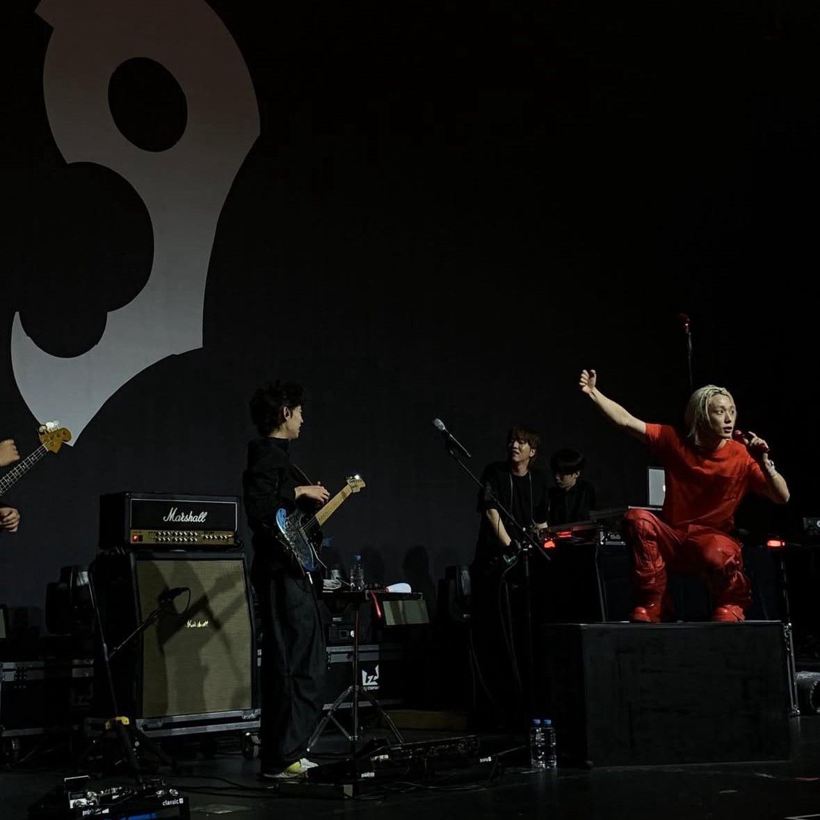 Recent activity shot of BOBBY (iKON)