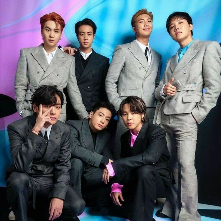 Foto aktivitas terbaru BTS