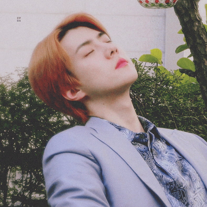 Foto terbaru Sehun (EXO)