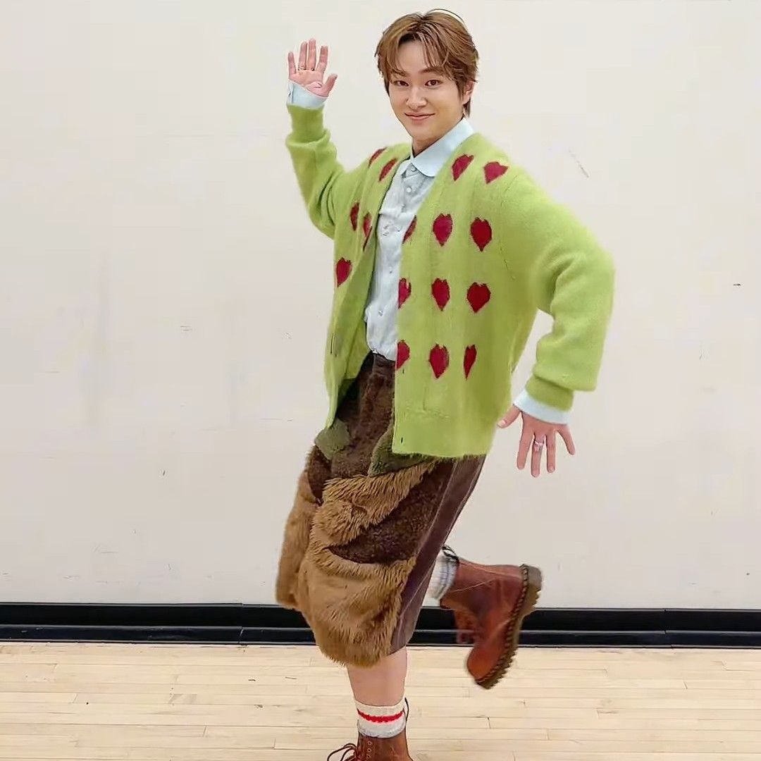 Latest photo of Onew (SHINee)