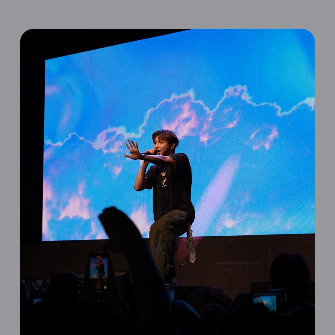 Foto aktivitas terbaru Kang Daniel