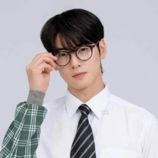 Behind-the-scenes cut of Eunwoo (ASTRO)