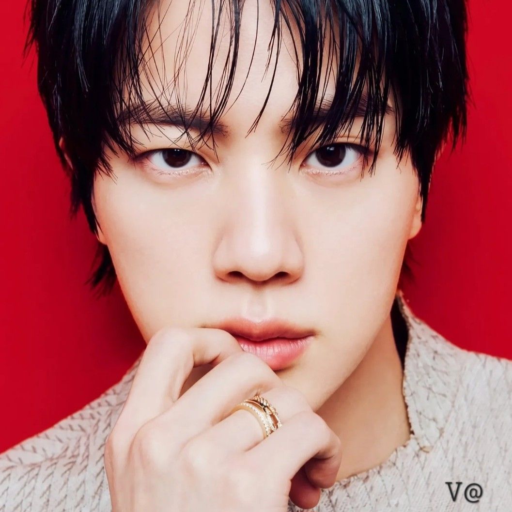 Foto aktivitas terbaru Jin (BTS)