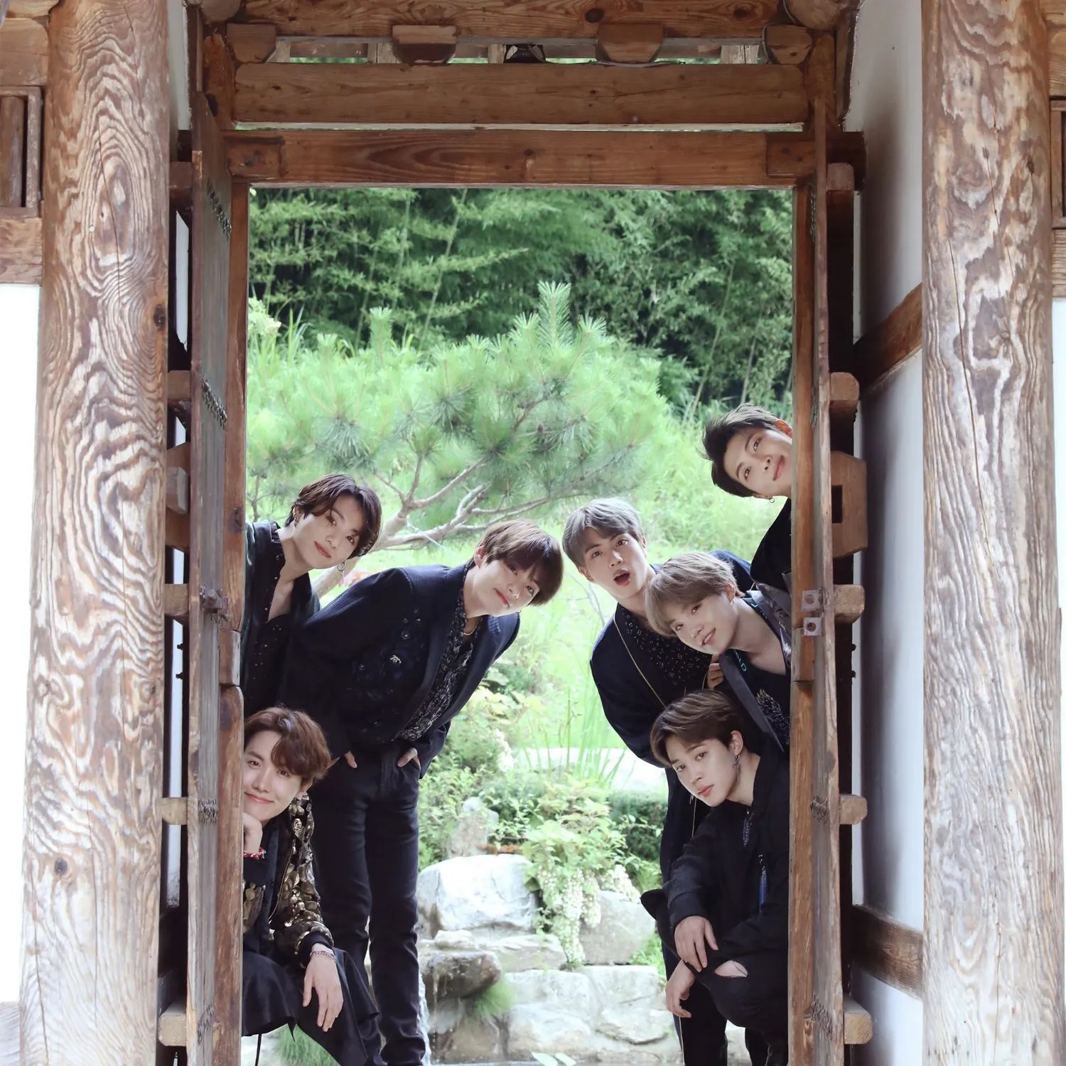 防弹少年团的最新照片