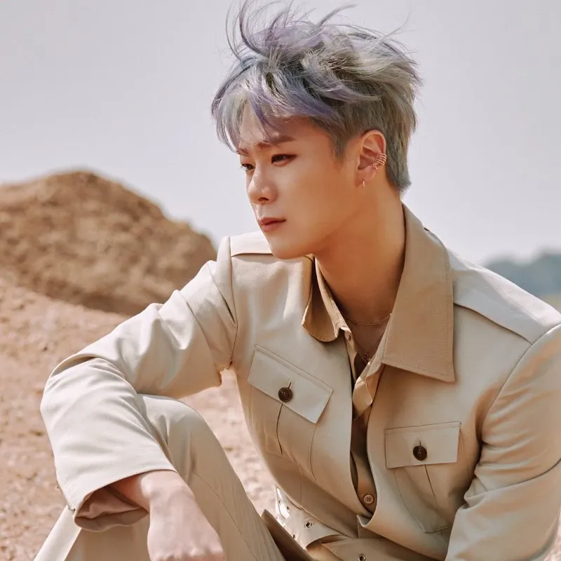 아스트로의 최신 사진