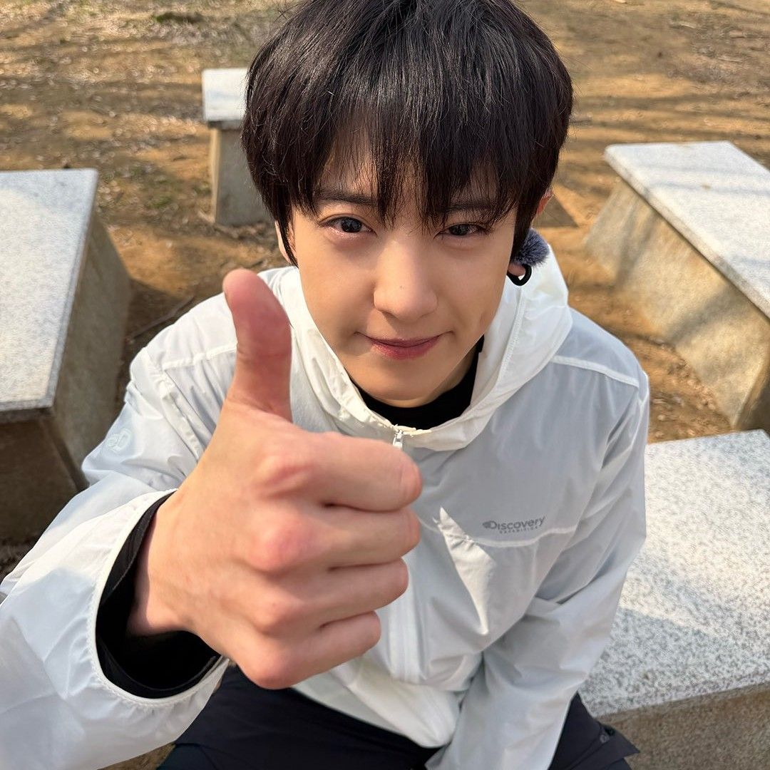 Foto aktivitas terbaru Chanyeol (EXO)