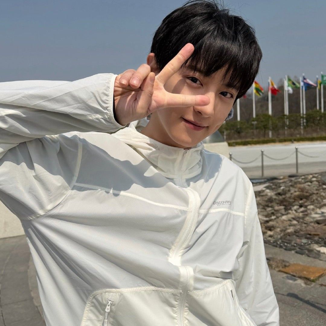 Momen yang diabadikan oleh penggemar Chanyeol (EXO)