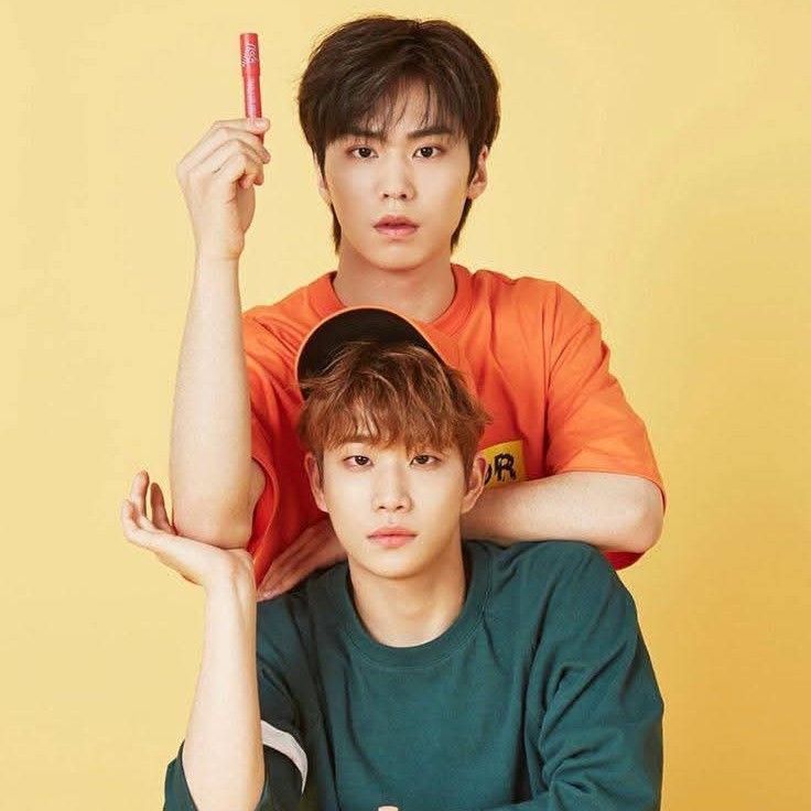 아스트로 최근 활동샷