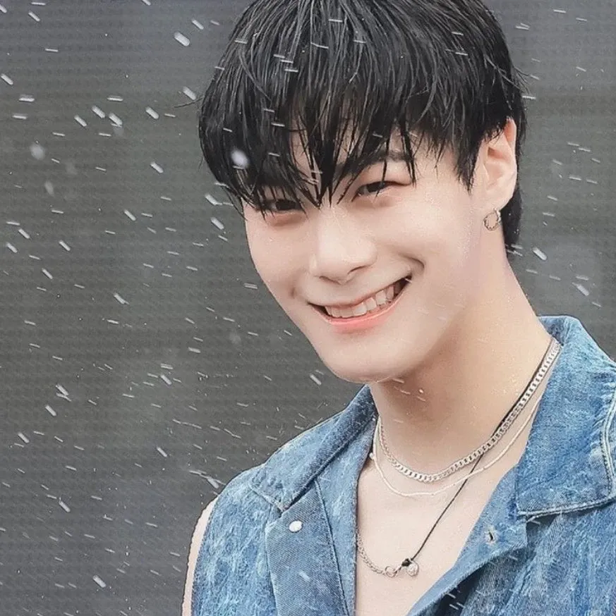 Recent activity shot of Moonbin (ASTRO)