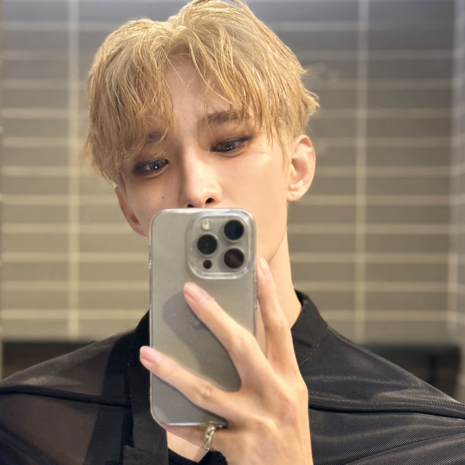 Momen yang diabadikan oleh penggemar DK (SEVENTEEN)