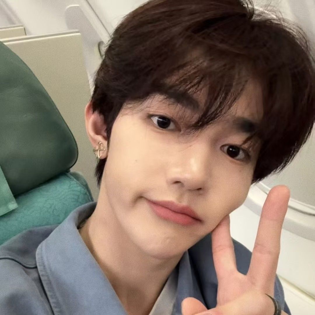 章昊 (AND2BLE)的最新照片