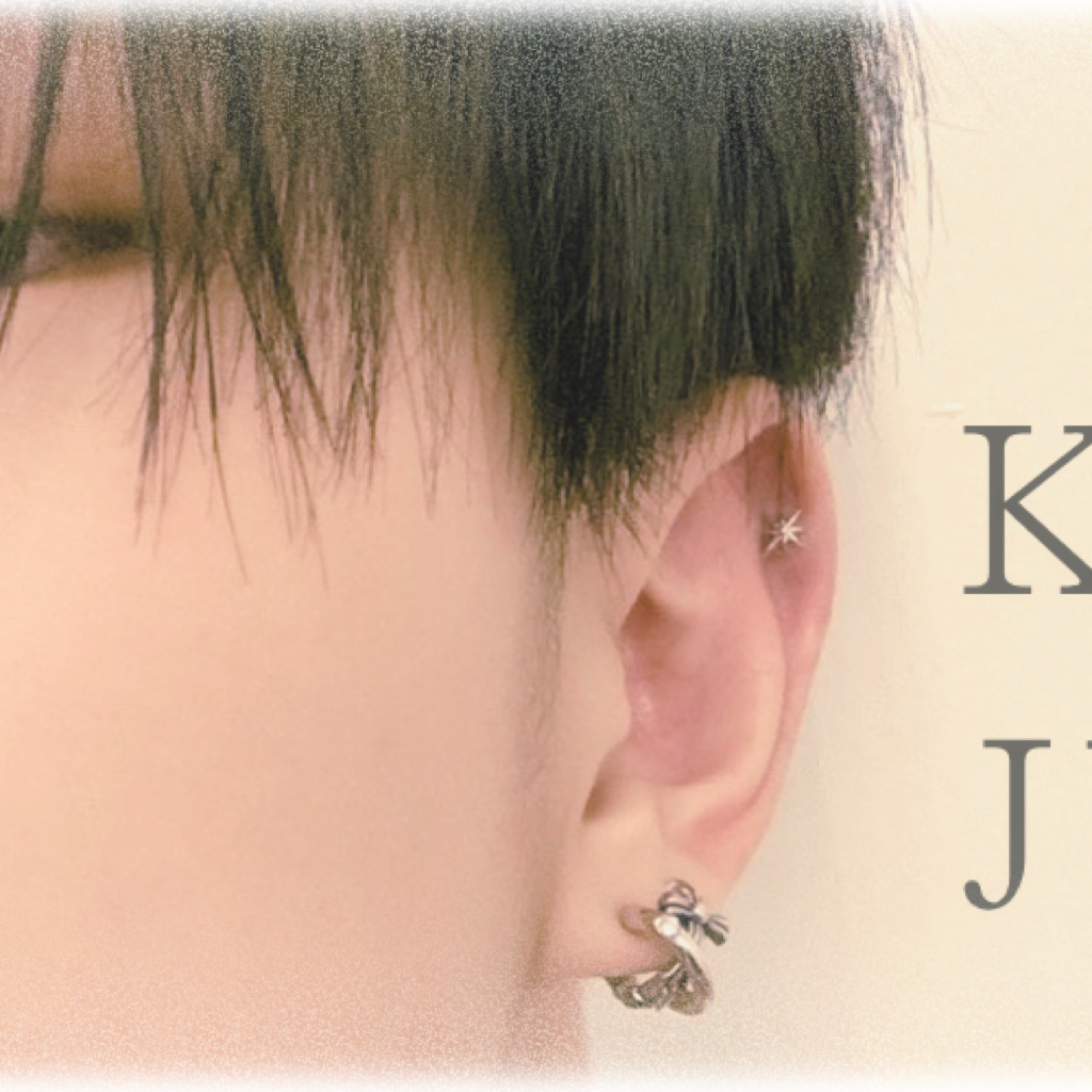 Behind-the-scenes cut of Kim Junmin (WHIB)