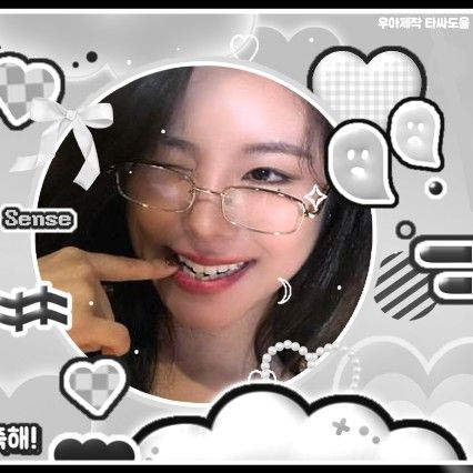 Latest photo of Wheein (MAMAMOO)