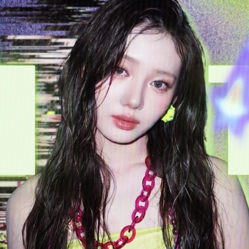 Recent activity shot of Rora (BABYMONSTER)