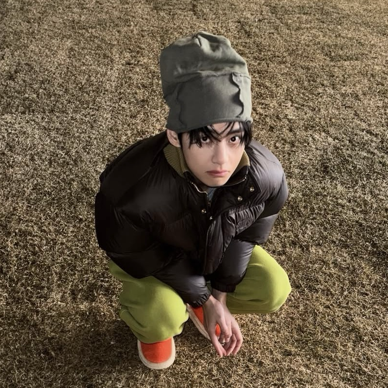 뷔 (방탄소년단) 최근 활동샷