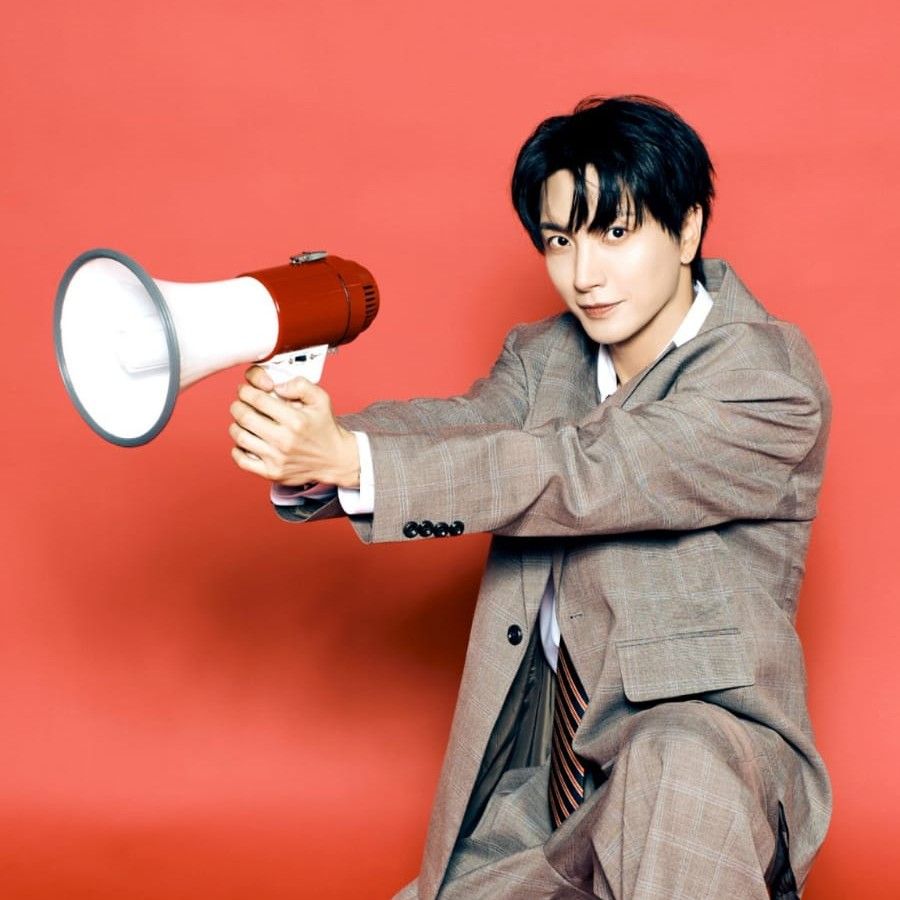 Recent activity shot of Super Junior