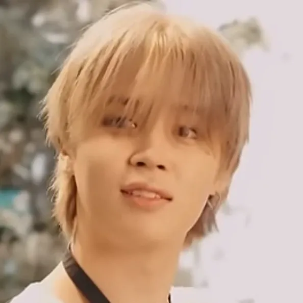 智旻 (防彈少年團)的最新照片