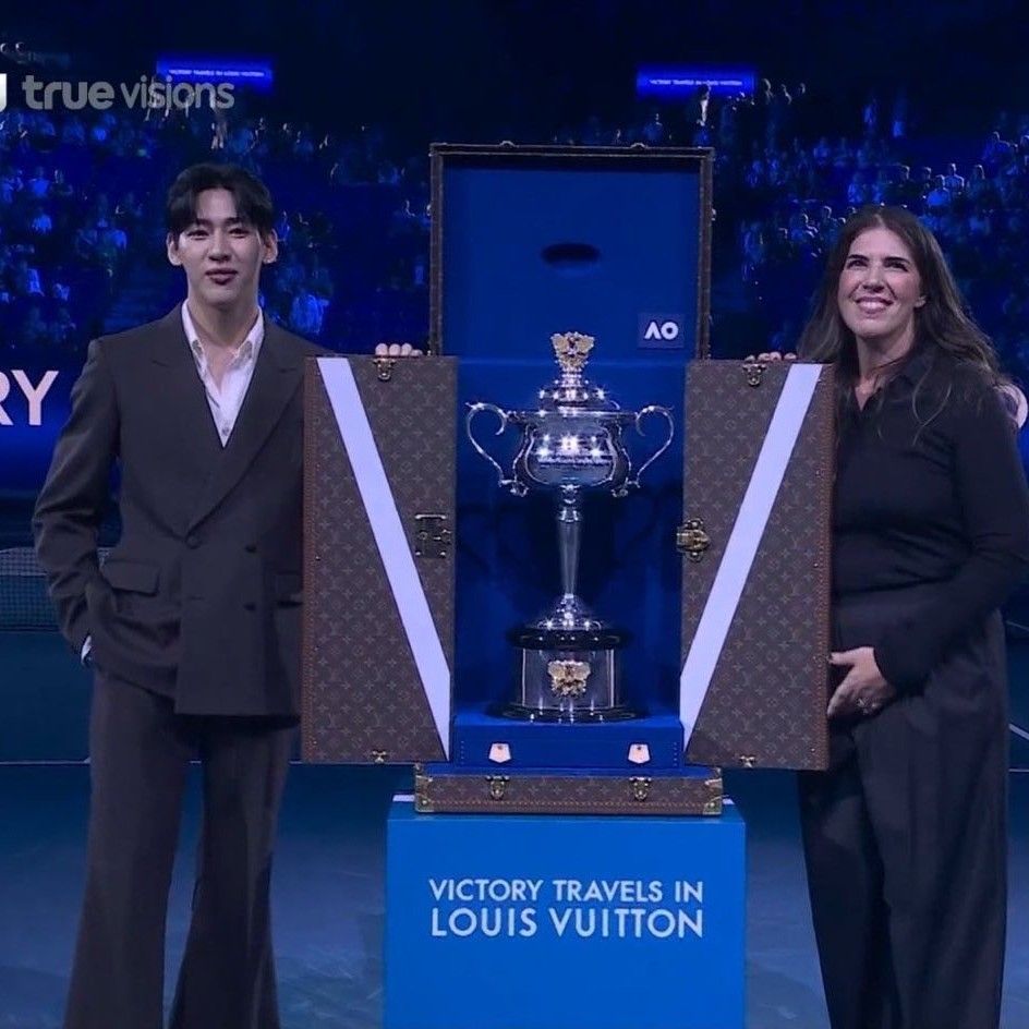 Behind-the-scenes cut of Bambam (GOT7)