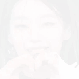 Behind-the-scenes cut of Haeun (Lapillus)