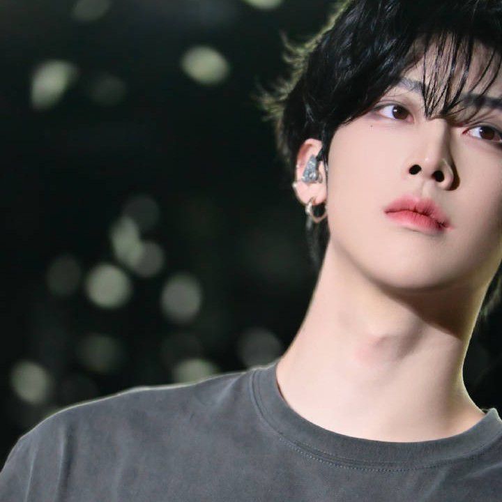 Behind-the-scenes cut of Ricky (ZEROBASEONE)