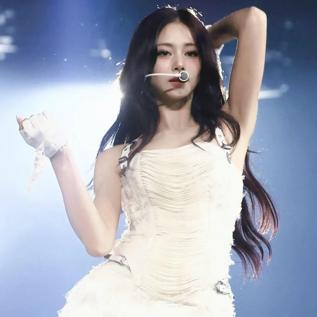 쯔위 (TWICE)의 비하인드 컷