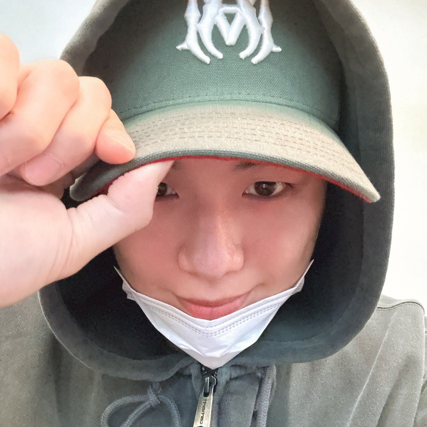 강다니엘의 비하인드 컷