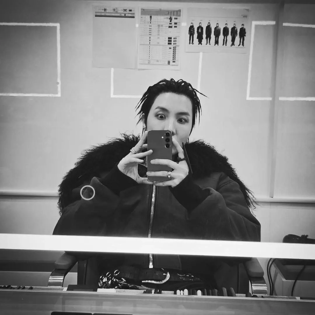 J-hope (防彈少年團)的幕後花絮